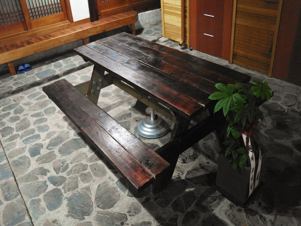 Bibimbap Hanok Insadong Guest house 2*