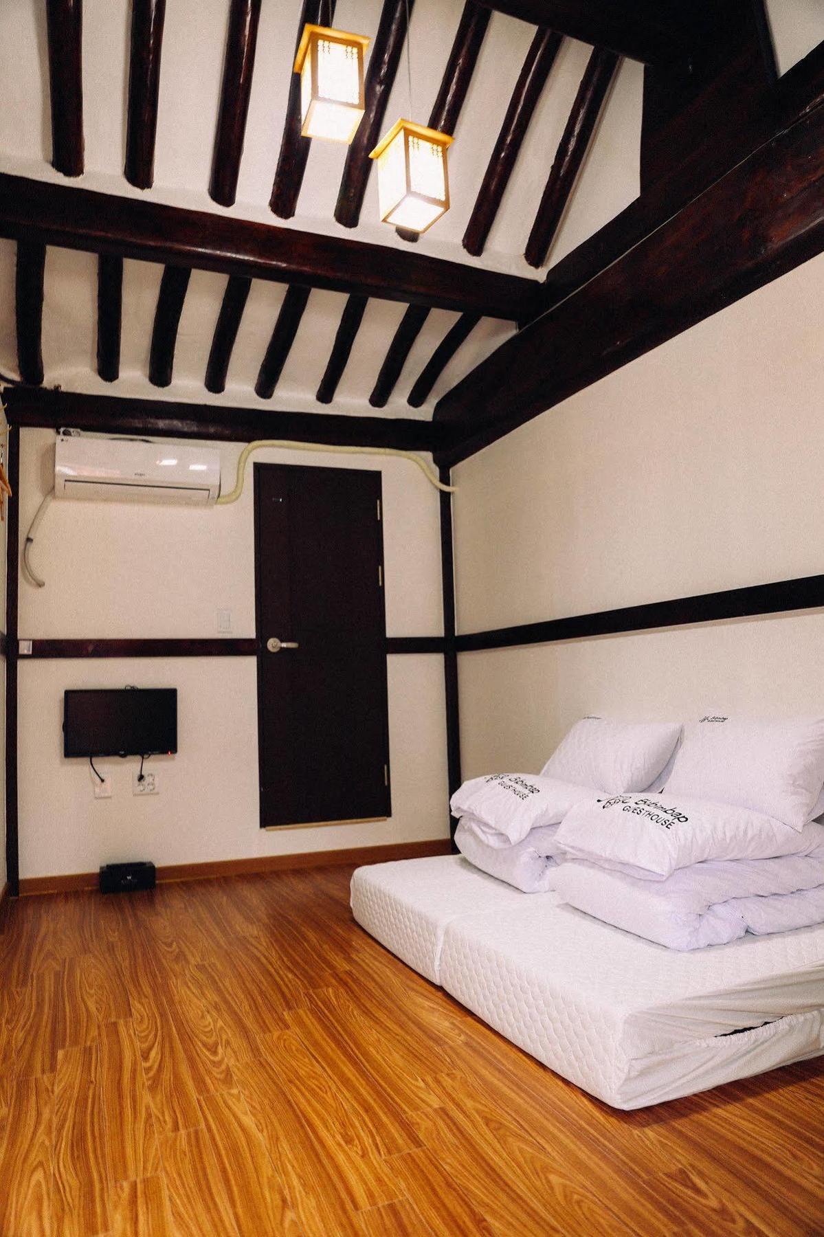 Bibimbap Hanok Insadong 2*