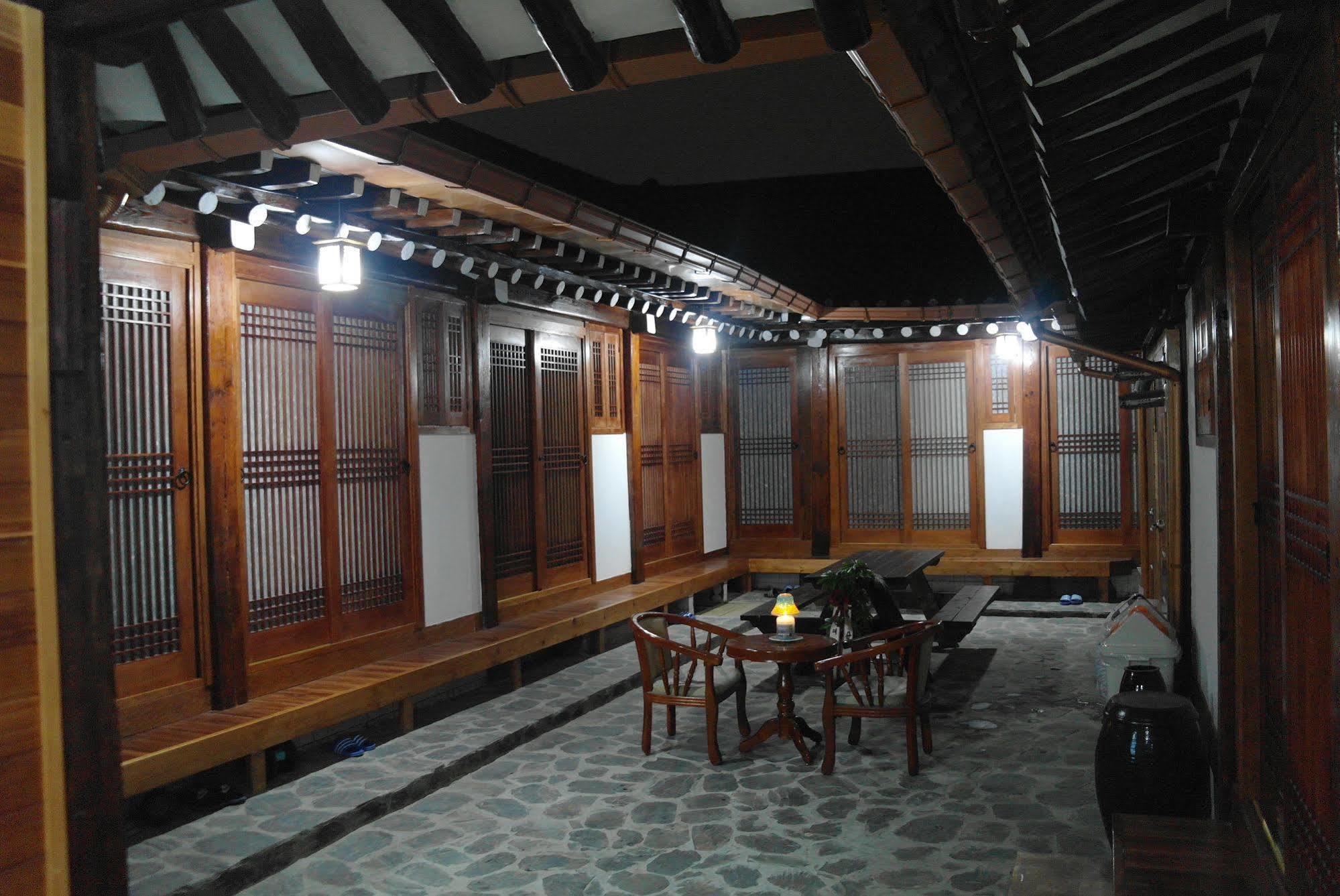 Bibimbap Hanok Insadong